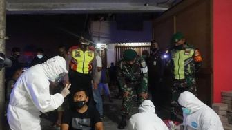 Satu Pedagang di Rangkasbitung Diangkut Petugas usai Diswab Dadakan