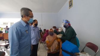 6 Pedagang Positif Covid-19, Vaksinasi Pedagang di Pasar Niten Ditunda