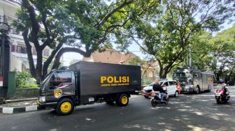 Kabar Hoaks Demo Menentang PPKM Darurat, Balai Kota Malang Tetap Dijaga Polisi