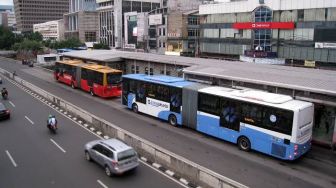 Catat! STRP Diterapkan Rabu Untuk Penumpang Transjakarta