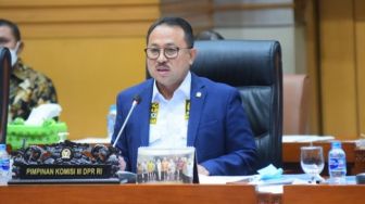 Komisi III Ajak Masyarakat Berpartisipasi Tuntaskan Covid-19