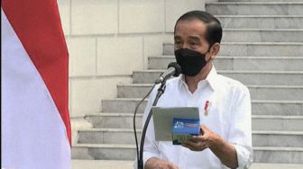 Jokowi Kerap Umumkan PPKM Malam Hari, Pengamat Singgung Komunikasi Buruk