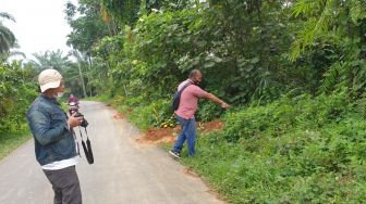 Pulang Minum Tuak, Jon Bunuh Teman di Pancur Batu, Motornya Disikat