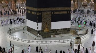 Kabah yang Sepi Saat Musim Haji: Biasa Dikeliling Jutaan Muslim, Kini Cuma 60.000