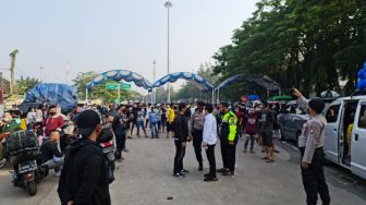 Ratusan Kendaraan Terpaksa Diputar Balik di Pelabuhan Merak