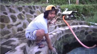 Alih Kode dan Campur Kode dalam Konten Video Youtube Dodit Mulyanto