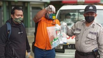 Diduga Sedang Isoman, Pengusaha Asal Gresik Ditemukan Meninggal di Depan Hotel Kota Samarinda