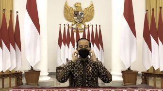 Jokowi Klaim Kasus Covid-19 Turun, Dokter Eva: Karena Tes Berkurang