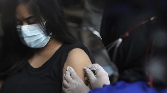 Vaksin di Pekanbaru Menipis, Bus Vaksinasi Keliling Tak Beroperasi Sementara