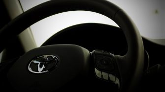 Canggih! Toyota Bakal Hadirkan Fitur Deteksi Orang Kebelet Pipis Dalam Mobil