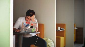 Mengenal Burnout Study, Kondisi Lelah dan Jenuh Akibat Tuntutan Belajar