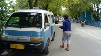 Keluh Kesah Supir Angkot Balikpapan: Tak Ada Penumpang, Susah Cari Rejeki, Begitupun Makan