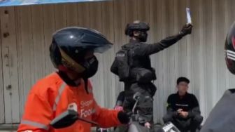 Geger Demonstran  di Bandung Bawa Bom Molotov, Polisi Buru Sosok Ini