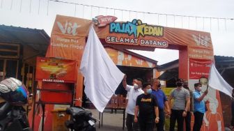 Kibarkan Bendera Putih, Pedagang Kuliner di Medan: Peraturan tak Memihak Kami