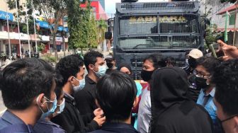 1 Mahasiswa Balikpapan Jadi Tersangka Demo PPKM, Kuasa Hukum: Ini Cederai Keadilan!!