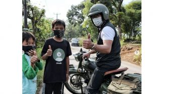 Momen Unik Blusukan Ridwan Kamil Pakai Moge, Sosok Pemotor Jadi Sorotan Publik Gegara Ini