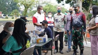 Serbuan Vaksinasi Wilayah Korem 061/SK Capai 98 Ribu Orang