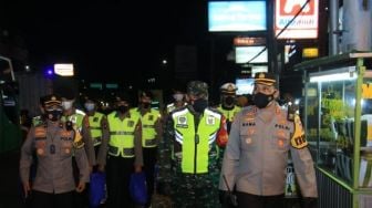 Langgar Prokes, Satgas Covid-19 Tutup Dua Perusahaan di Karawang