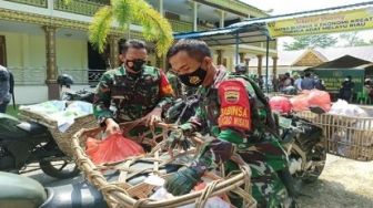 Dukung Dapur Lapangan Korem 031/WB, Wali Kota Sumbang 500 Kilo Beras