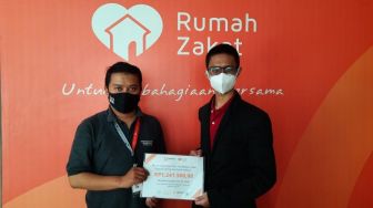 Bantu Masyarakat, Rumah Zakat Salurkan 100 Tabung Oksigen