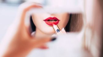 Tes Kepribadian: Intip Karakter Perempuan dari Warna Lipstik yang Sering Dipakai