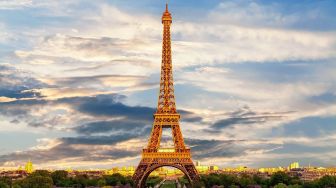 Melihat Sisi Gemerlap Paris, Kota The City of Love