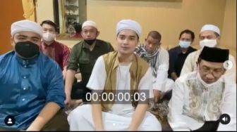 Dituduh Selewengkan Dana Ponpes Az Zikra, Alvin Faiz: Saya Dituduh Berfoya-foya