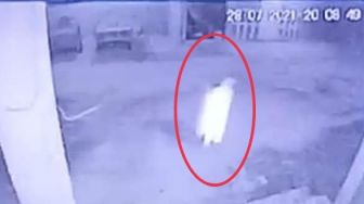 Heboh Sosok Mirip Kuntilanak Terekam CCTV di Batubara, Ini Penuturan Warga