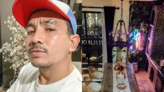 10 Potret Rumah Ricky Komo Mirip Kafe, Penuh Lampu Neon