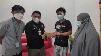 Terima Bantuan Rp5 Juta dari Mensos, Pesepeda Korban Tabrak Lari Sampaikan Terima Kasih