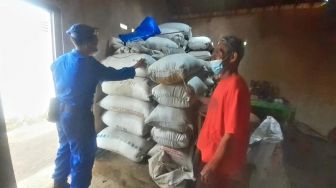 Bantu Masyarakat Terdampak Pandemi, Polda DIY Beli Mahal Beras Langsung dari Petani