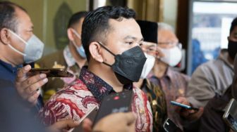 Ridwan Kamil Tunjuk Dedi Supandi Jadi Ketua Divisi Khusus Percepatan Vaksinasi Jabar
