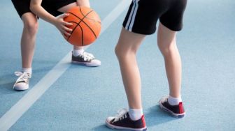 Teknik Dasar Bola Basket dan Sejarah Singkatnya