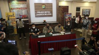 Dinar Candy Masih Diperiksa, Polisi Pakai UU Pornografi dan ITE