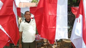Nasib Penjual Bendera Merah Putih di Tengah Pandemi Covid-19