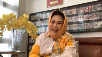 Selamat, Hetty Koes Endang Dikaruniai Cucu Pertama