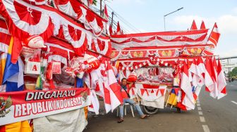 Kumpulan Pantun Hari Kemerdekaan 17 Agustus 2021, Share di Grup WA