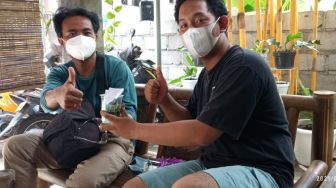 Cara Warga Bantu Warga di Dusun Sengkan, Bantu Jual Dagangan Tetangga yang Terpapar Covid
