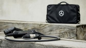 Mercedes-Benz Luncurkan Flexible Charging System Portabel untuk Baterai Mobil Listrik