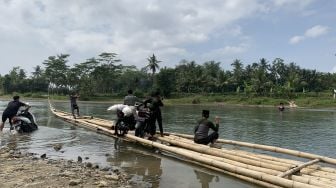 Sudah 76 Tahun Merdeka, Dua Desa di Cianjur Masih Terisolasi