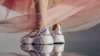 Onitsuka Tiger Hadirkan Sepatu Cinderella dalam Bentuk Sneakers