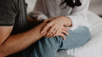 5 Bahasa Cinta dalam Hubungan Pernikahan, Bukan Cuma soal Kepuasan di Ranjang