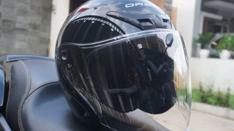 Review: Menjajal Smart Helmet OASE Rider untuk Motoran Harian