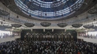 Masjid At-Tin Kembali Menggelar Shalat Jumat