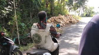 Viral Kaum Rois di Bantul Pakai Rompi dari Bekas Karung Beras, Ini Fakta Sebenarnya