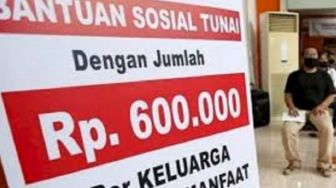 Cek 7 Bantuan Sosial Selama PPKM Level 4 Diperpanjang dan Penjelasan Lengkap