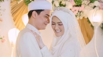 Alvin Faiz Akui Nikah Dadakan dengan Henny Rahman, Harusnya Tahun Depan