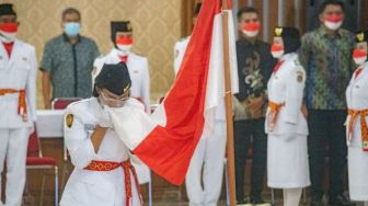 Bupati Kukuhkan Anggota Paskibraka