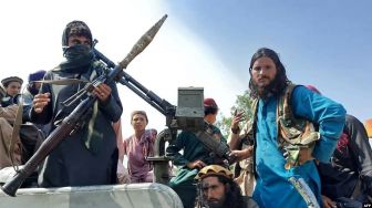 Taliban Rebut Kekuasaan, Presiden Ashraf Ghani Tinggalkan Afghanistan