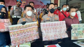 Dukun Pengganda Uang Diringkus, Polisi Sita Rp 1,5 Miliar Uang Palsu